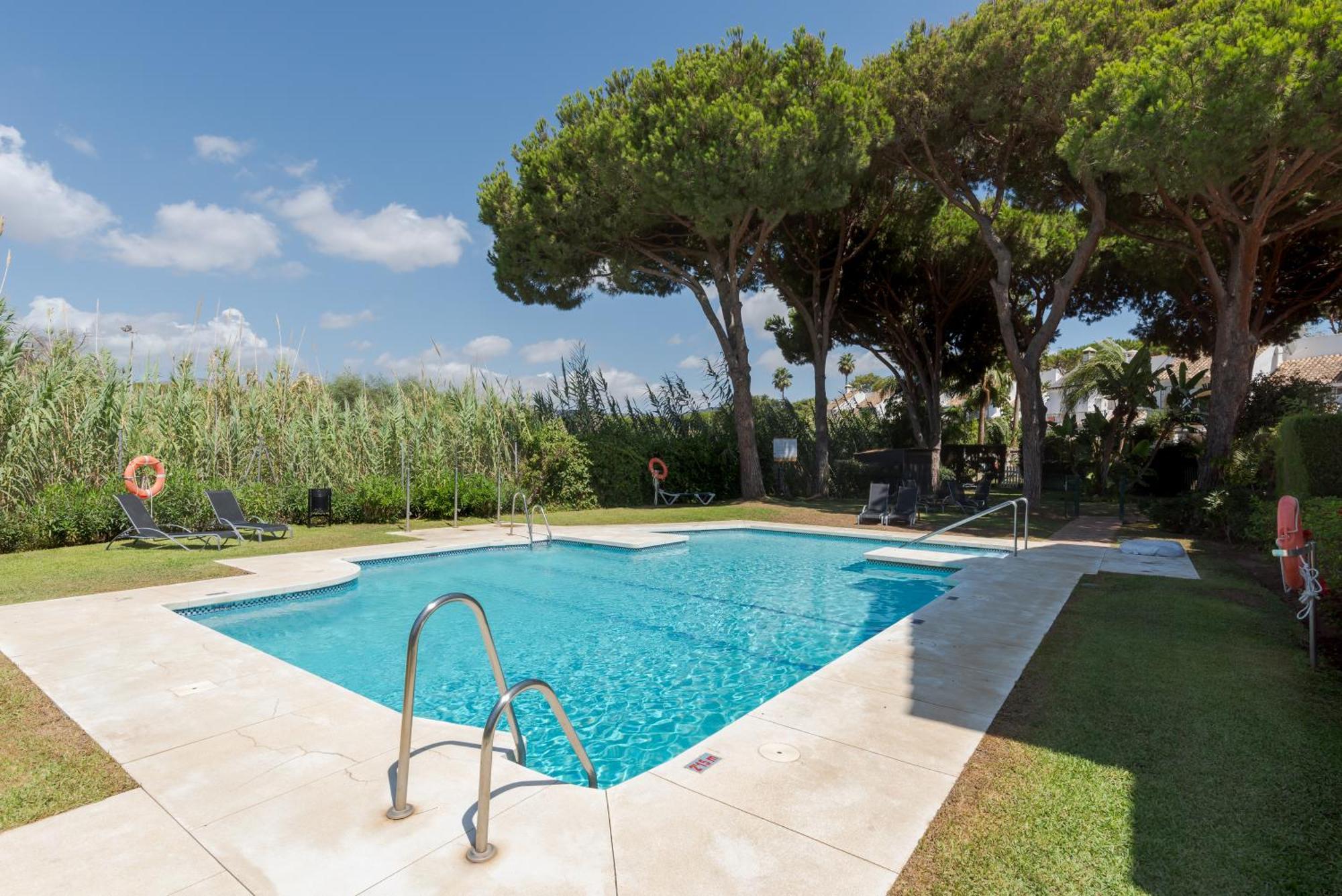 Wintowinrentals Townhouse, Pool & Beach 마르베야 외부 사진