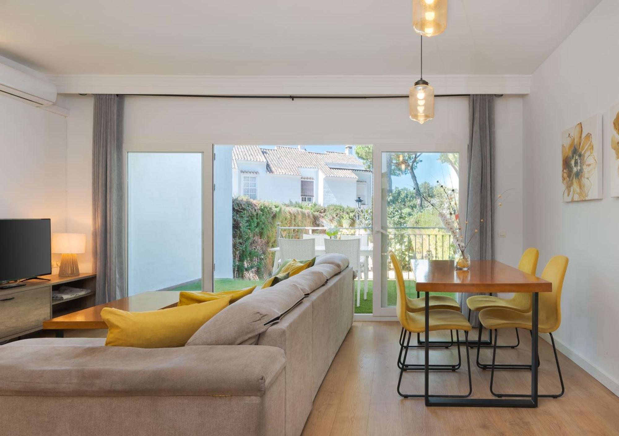 Wintowinrentals Townhouse, Pool & Beach 마르베야 외부 사진