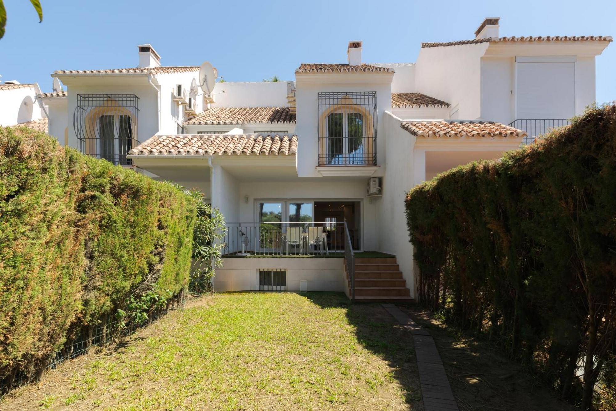 Wintowinrentals Townhouse, Pool & Beach 마르베야 외부 사진