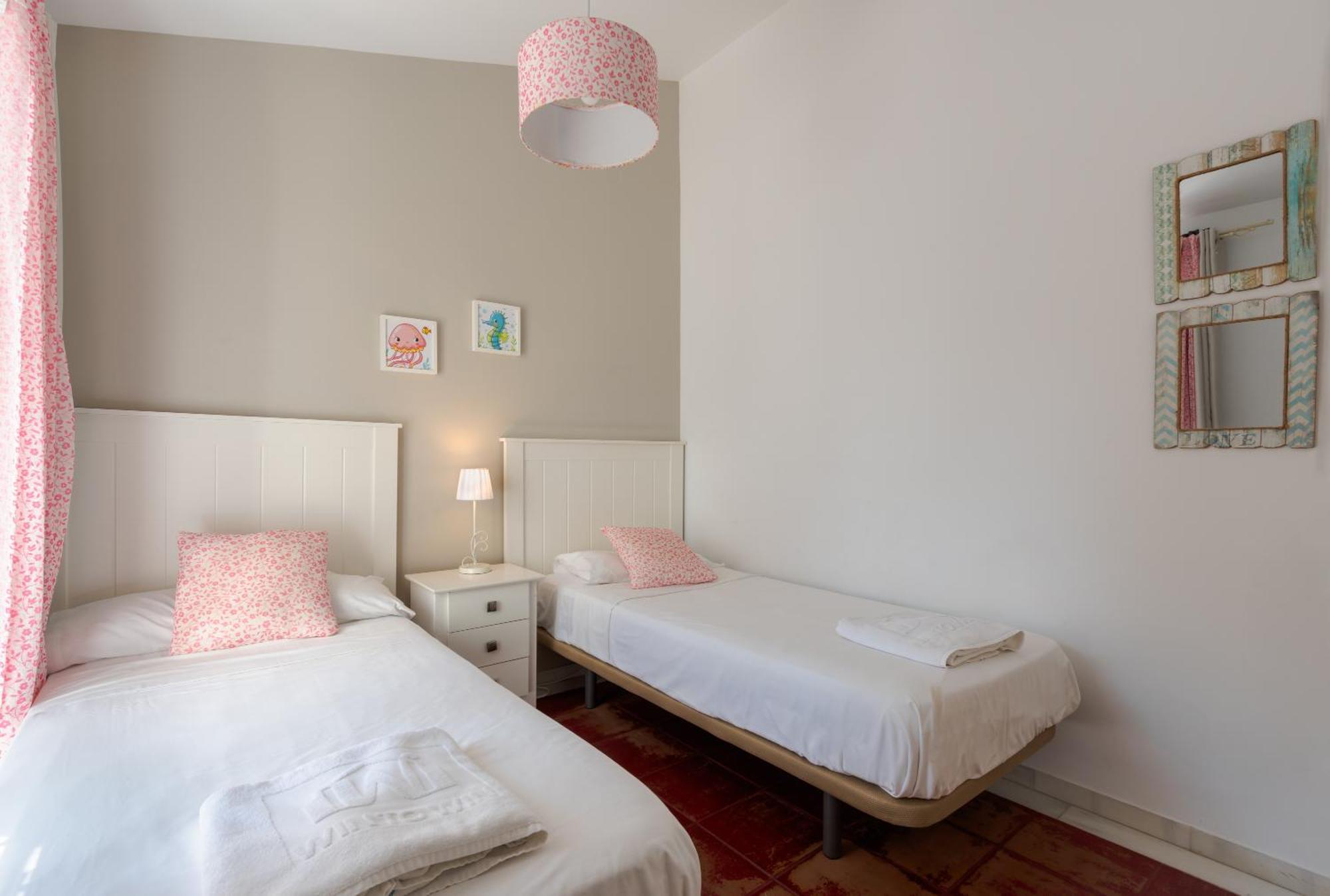 Wintowinrentals Townhouse, Pool & Beach 마르베야 외부 사진
