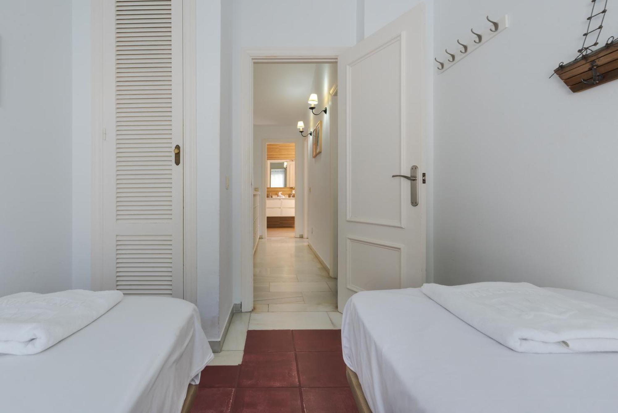 Wintowinrentals Townhouse, Pool & Beach 마르베야 외부 사진